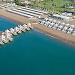 Titanic Deluxe Lara אתר נופש 5*