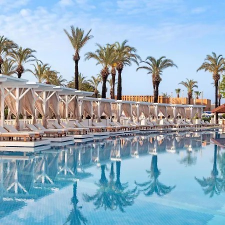 Titanic Deluxe Lara Resort Antalya