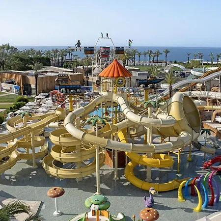 Resort Titanic Deluxe Lara 5*