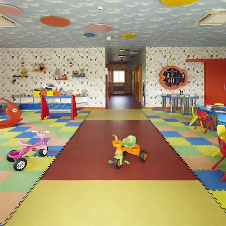 Resort Titanic Deluxe Lara Antalya