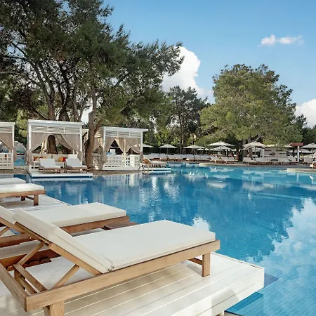 Semesteranläggning (resort) Titanic Deluxe Lara Antalya