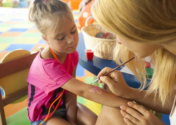 Titanic Deluxe Lara אתר נופש