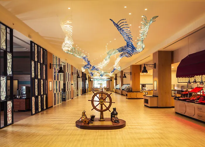 Titanic Deluxe Lara אתר נופש 5*