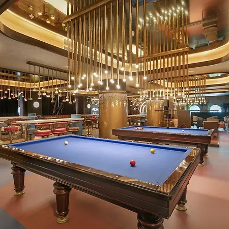 Курортный комплекс Titanic Deluxe Lara Анталья