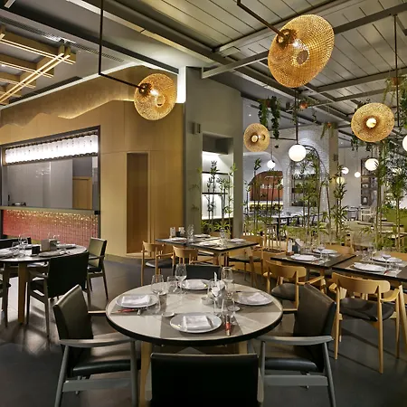 Titanic Deluxe Lara 5*