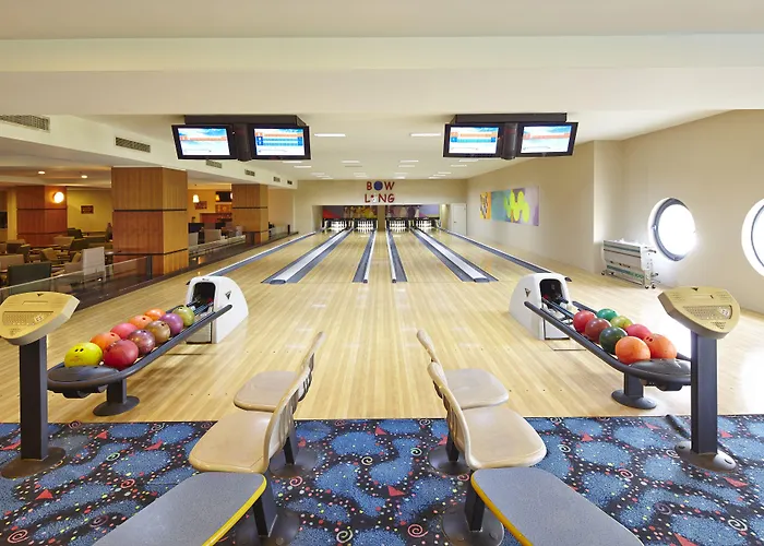 리조트 Titanic Deluxe Lara 5*